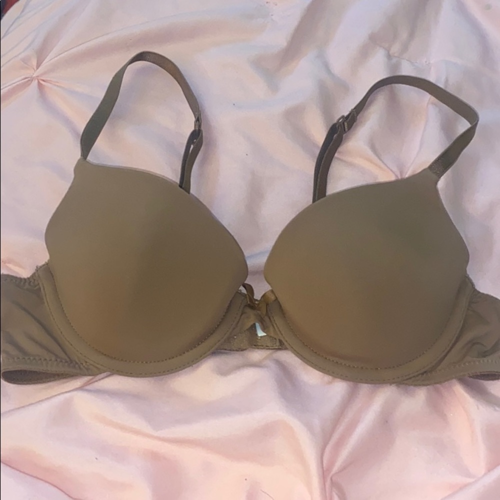 Nude bra 32A